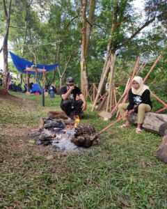 Kenpa harus Riverside Camp?